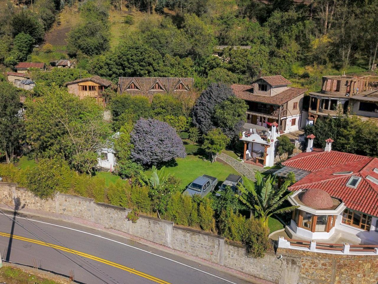 Hostal Mama Hilda Chugchilán Exterior foto