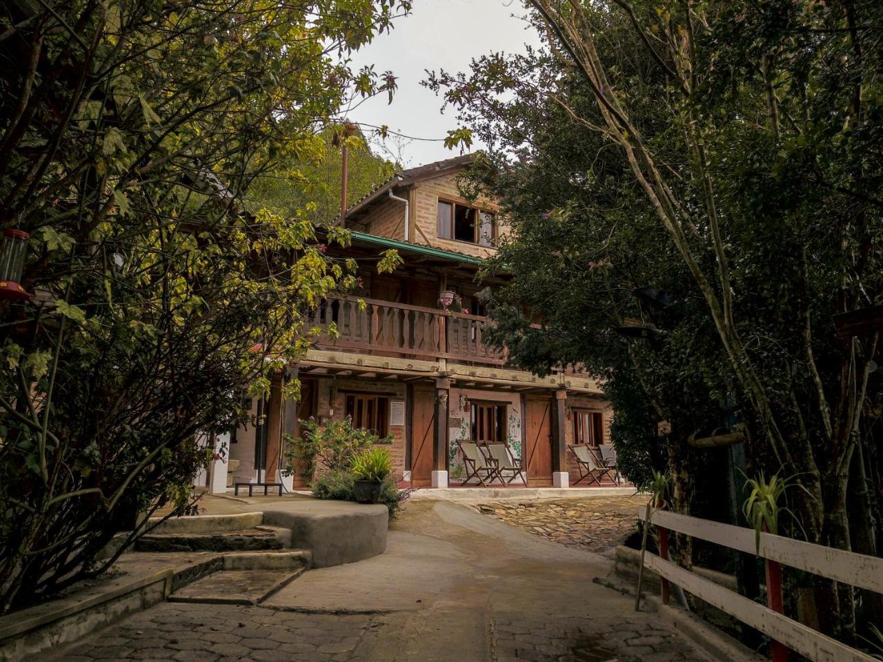 Hostal Mama Hilda Chugchilán Exterior foto